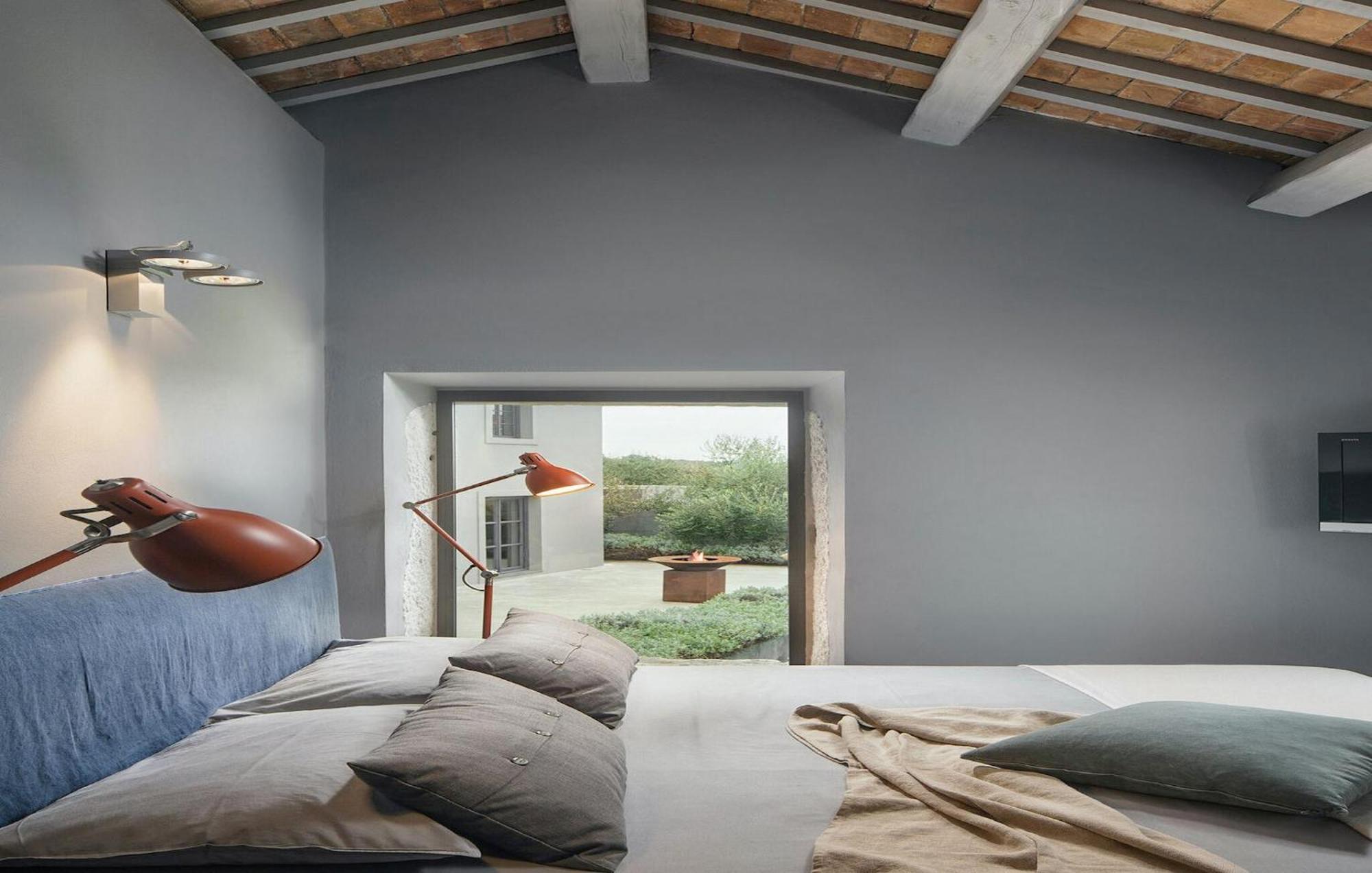 Cozy Home In Tinjan With Outdoor Swimming Pool Buitenkant foto