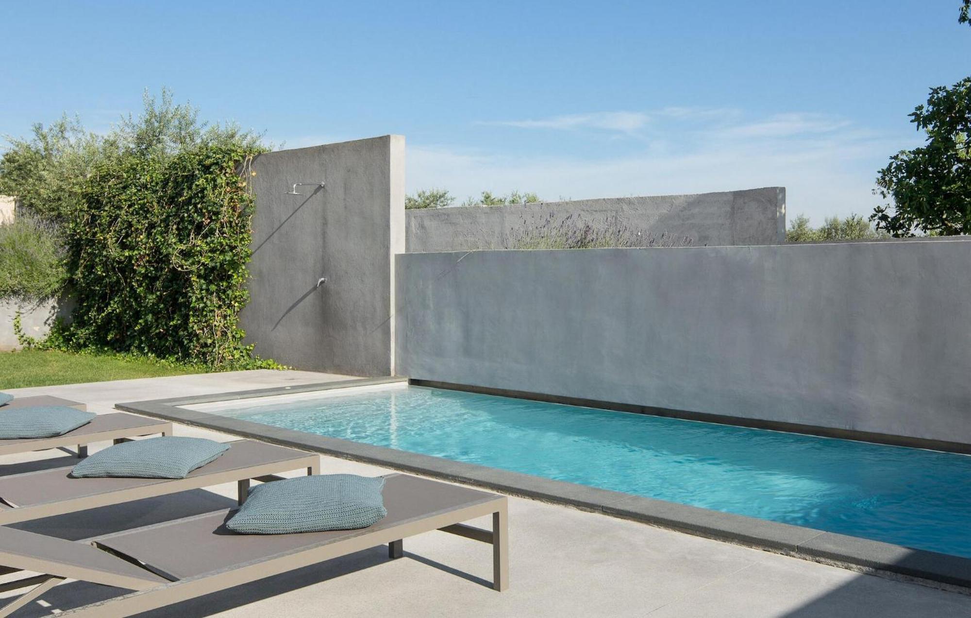 Cozy Home In Tinjan With Outdoor Swimming Pool Buitenkant foto